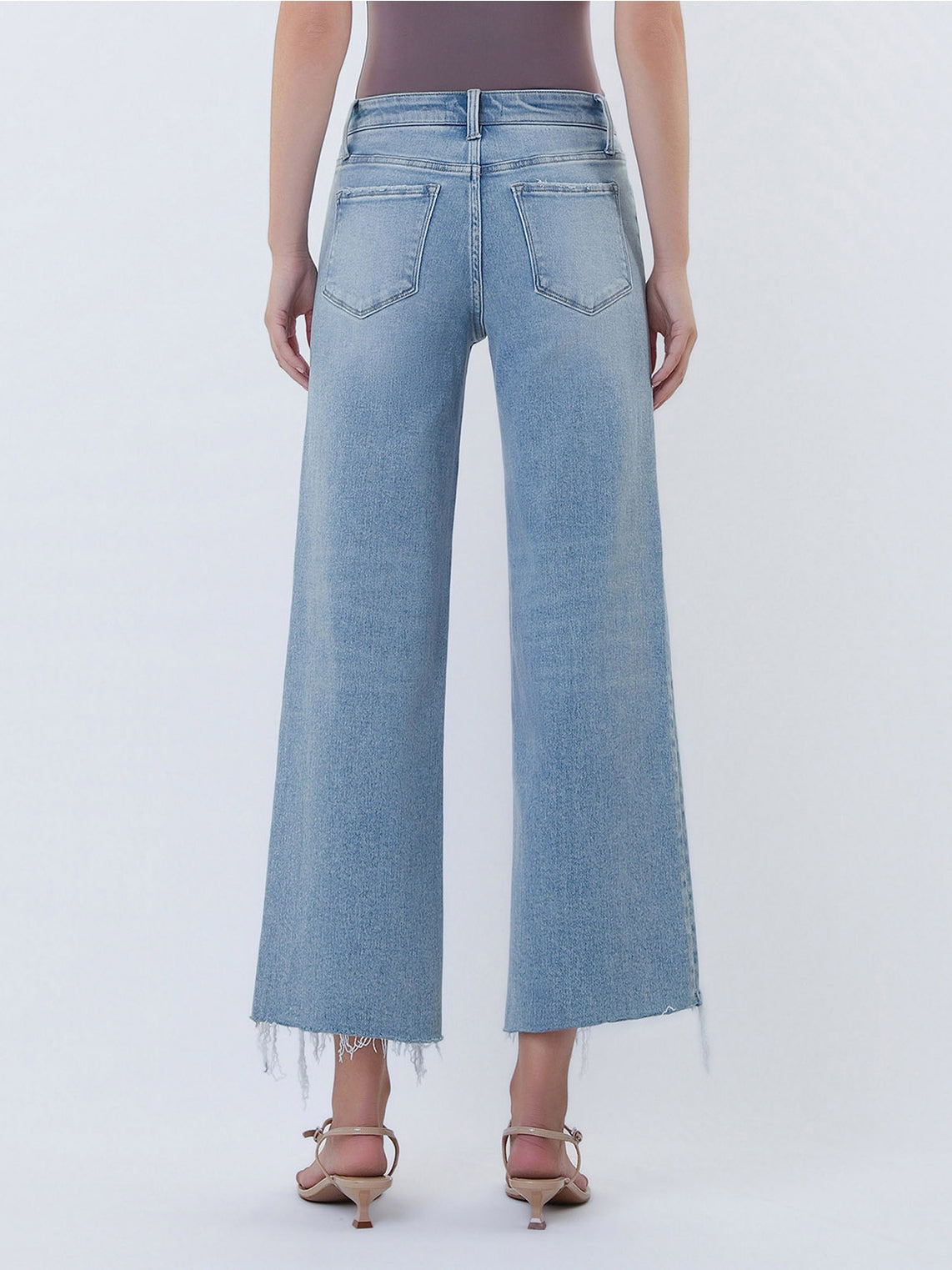 Imaginative Cropped Wide Leg Jeans3q