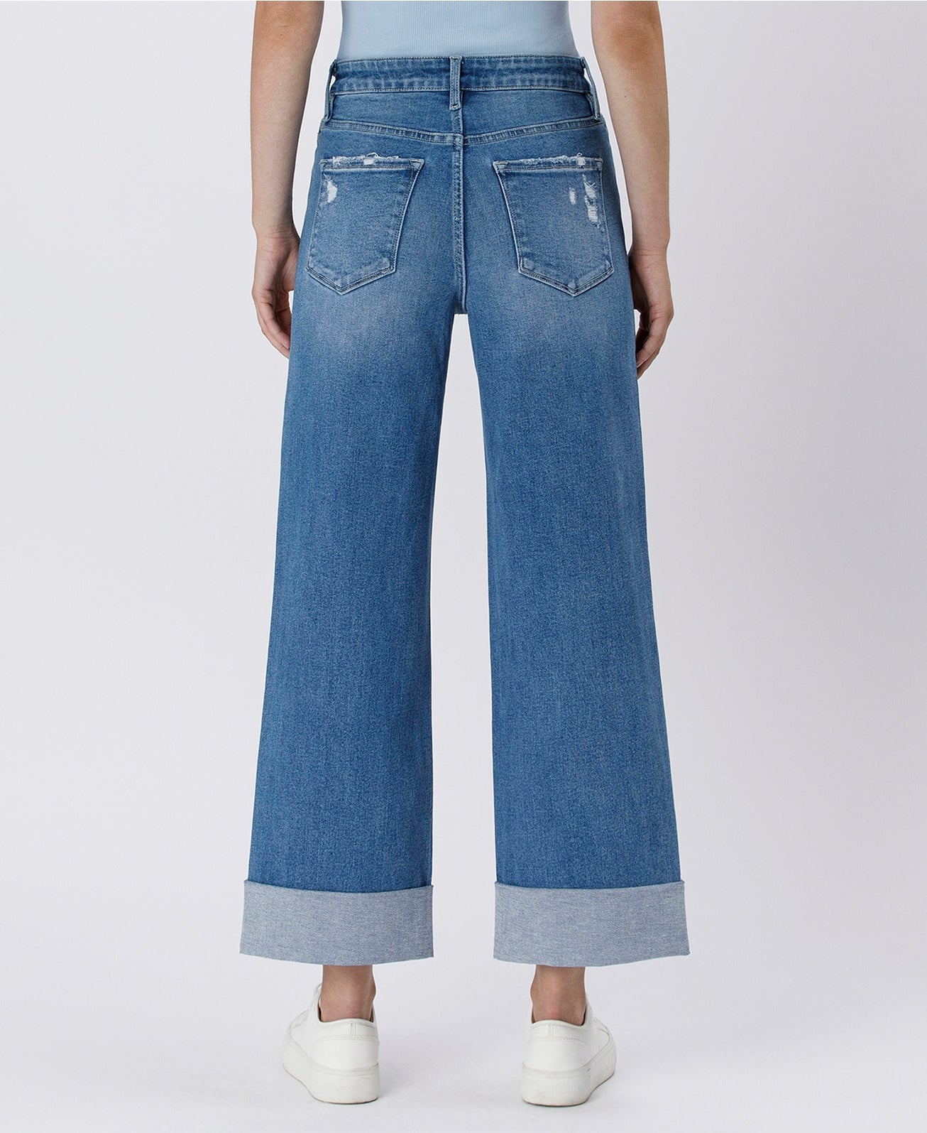 Sweeping Baggy Jeans