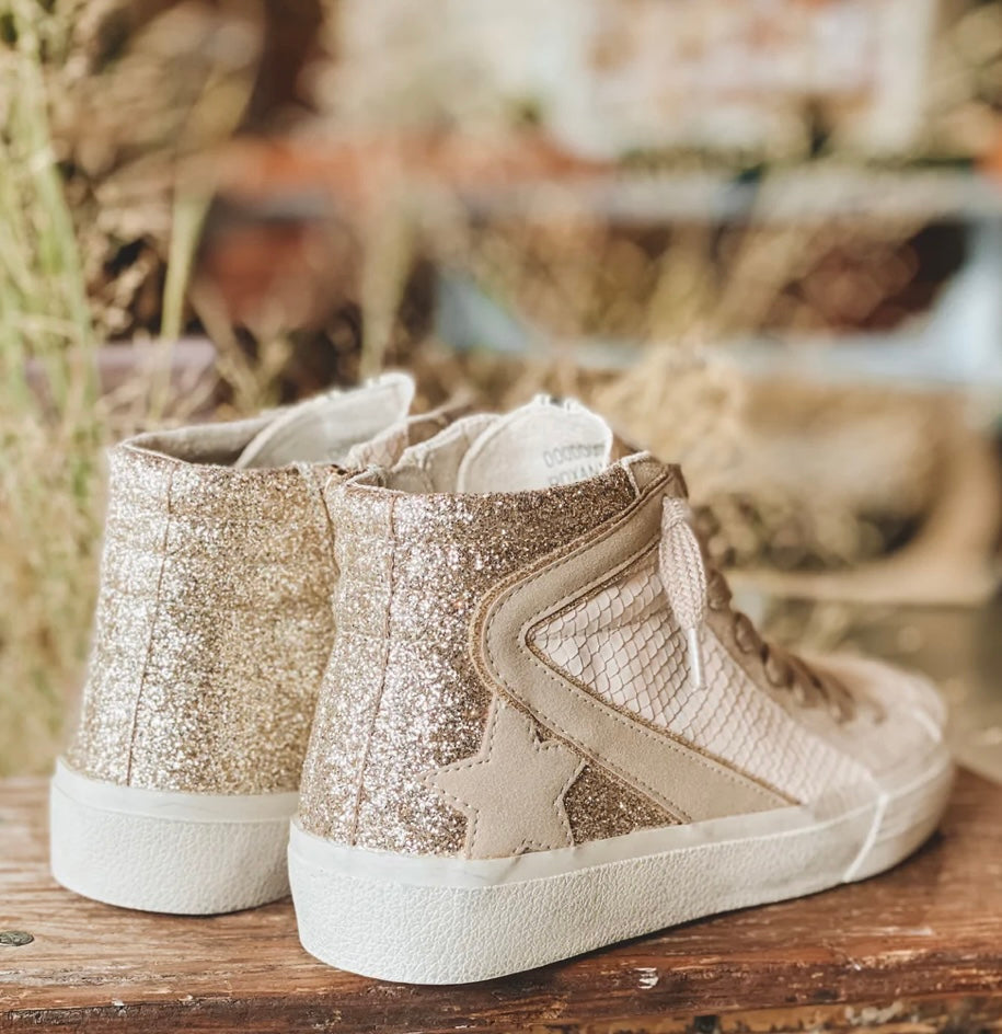 Roxanne Shoe