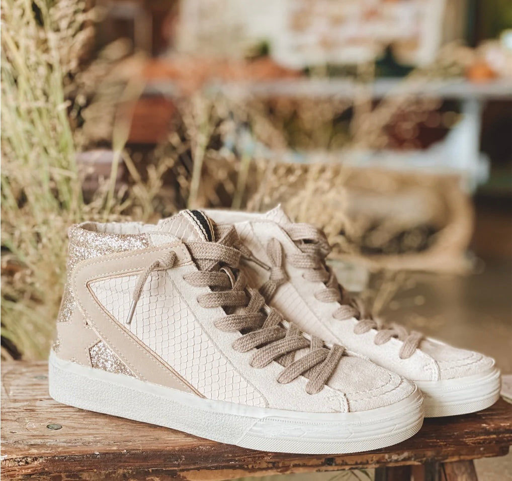 Roxanne Shoe