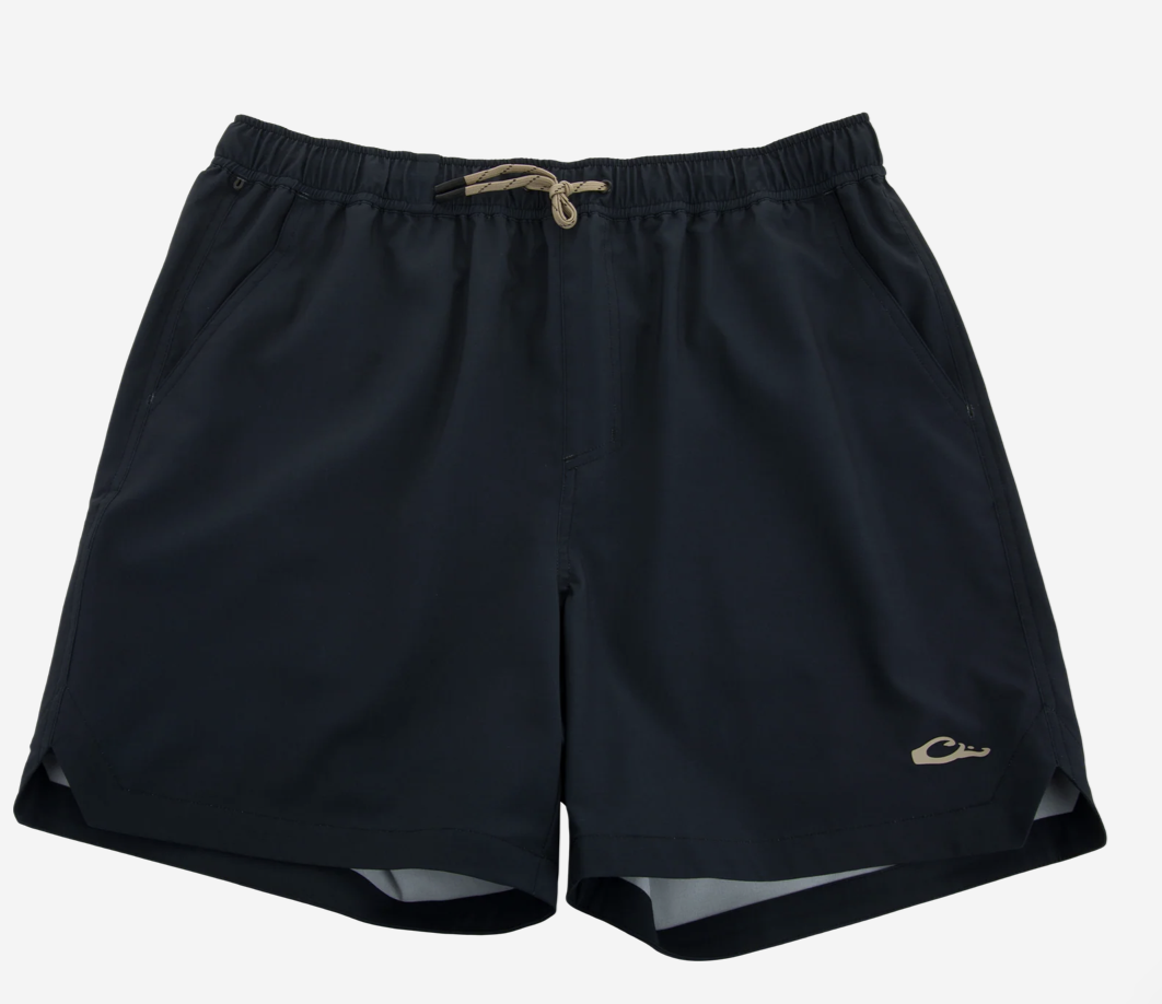 Lake Shore Dock Short-Black