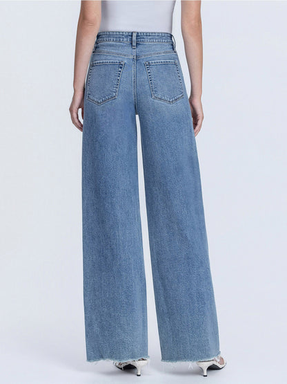 Closeness Jeans