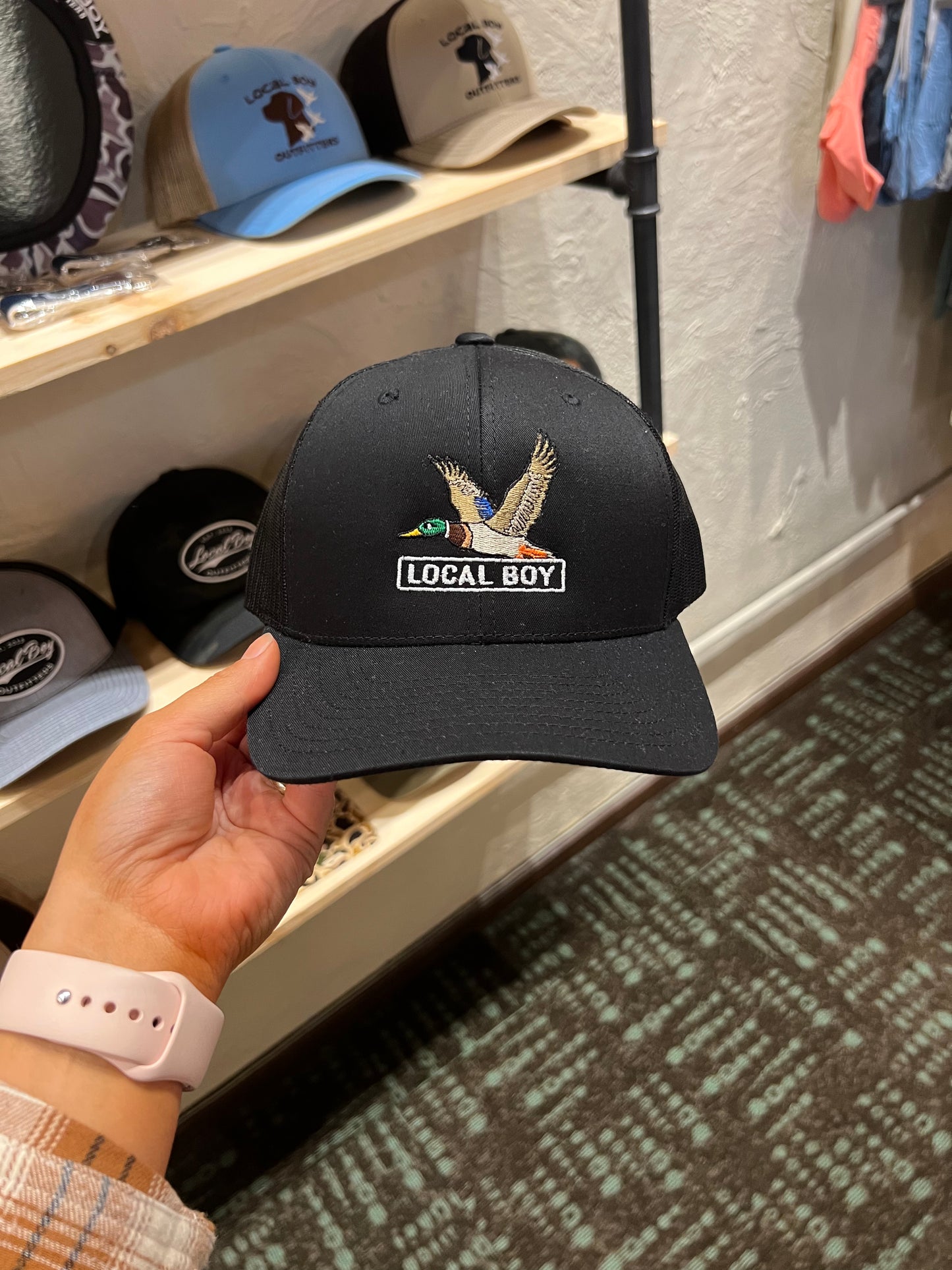 Soaring Mallard Trucker